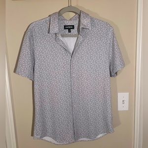 Gray Flowered Short Sleeve Collared Button Up
